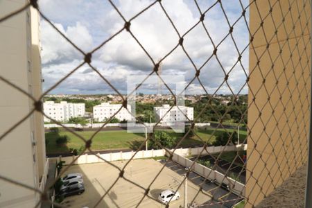 Quarto 1 de apartamento para alugar com 2 quartos, 50m² em Morada da Colina, Uberlândia