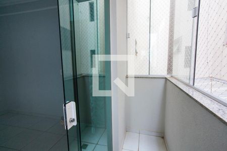 Varanda de apartamento para alugar com 3 quartos, 90m² em Saraiva, Uberlândia