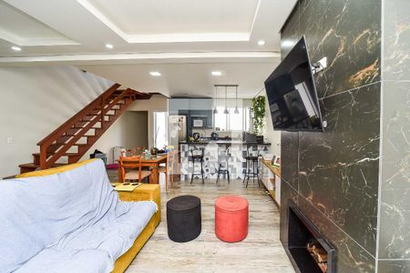 Sala de casa à venda com 4 quartos, 167m² em Chacará da Pedras, Porto Alegre