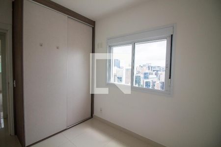Quarto 2 de apartamento para alugar com 3 quartos, 84m² em Itaim Bibi, São Paulo