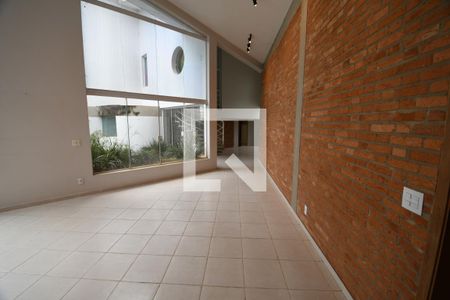 Sala de casa de condomínio à venda com 4 quartos, 431m² em Bairro das Palmeiras, Campinas