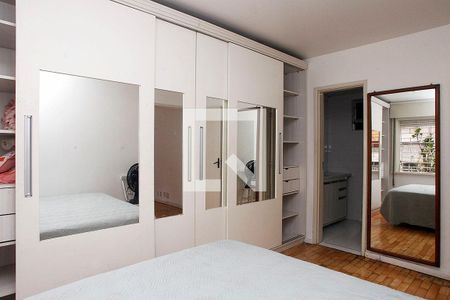 Quarto Suíte de apartamento à venda com 1 quarto, 72m² em Centro Histórico, Porto Alegre