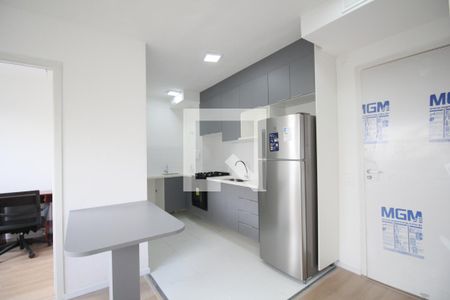 Sala de apartamento para alugar com 2 quartos, 32m² em Vila Suzana, São Paulo