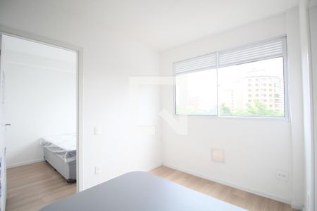 Sala de apartamento para alugar com 2 quartos, 32m² em Vila Suzana, São Paulo