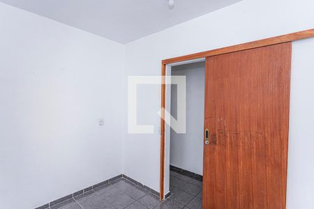 Quarto 1 de casa para alugar com 2 quartos, 46m² em Jardim Rincão, São Paulo