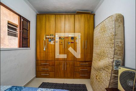 Quarto 1 de casa à venda com 4 quartos, 150m² em Vila Lucinda, Santo André