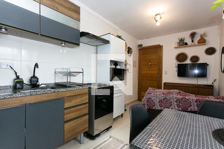 Cozinha de apartamento para alugar com 2 quartos, 37m² em Vila Sao Geraldo, São Paulo