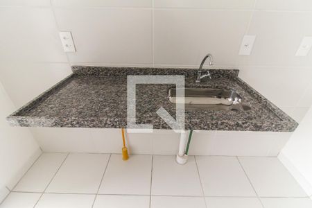 Sala/Cozinha de apartamento à venda com 2 quartos, 35m² em Vila Brasil, São Paulo