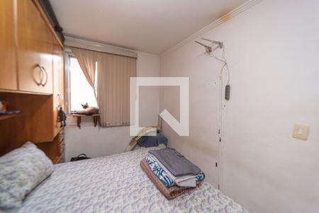 Quarto 1 de apartamento para alugar com 2 quartos, 52m² em Vila Silvia, São Paulo
