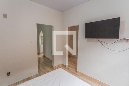 Quarto de casa para alugar com 1 quarto, 50m² em Santa Efigênia, Belo Horizonte