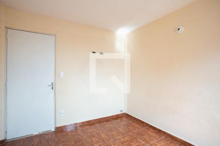 Quarto 1  de apartamento para alugar com 2 quartos, 44m² em Conjunto Habitacional Fazenda do Carmo, São Paulo