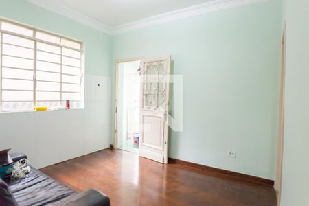 sala  de casa à venda com 3 quartos, 100m² em Floresta, Belo Horizonte