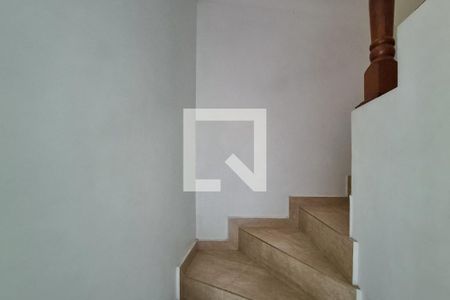 corredor de casa à venda com 4 quartos, 110m² em Montanhão, São Bernardo do Campo