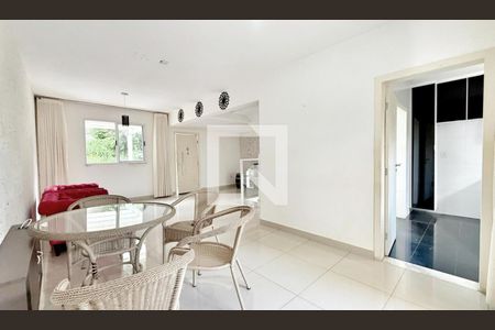 Casa de Condomínio para alugar com 3 quartos, 226m² em Vila Madeira, Nova Lima