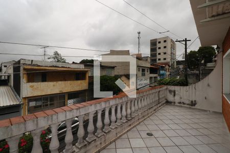 Varanda de casa à venda com 3 quartos, 196m² em Taboão, Diadema