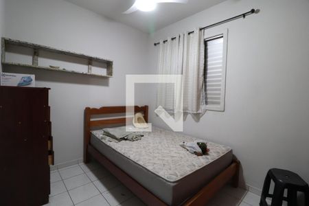 Quarto 1 de apartamento para alugar com 2 quartos, 45m² em Dona Zulmira, Uberlândia