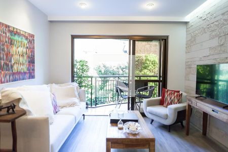 Sala de TV de apartamento à venda com 3 quartos, 110m² em Sion, Belo Horizonte