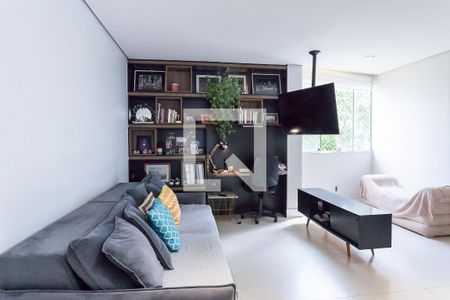 Sala de TV de apartamento para alugar com 2 quartos, 123m² em Buritis, Belo Horizonte