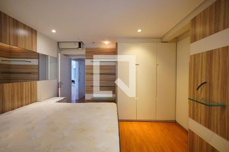 Suite de apartamento para alugar com 3 quartos, 130m² em Coqueiros, Florianópolis