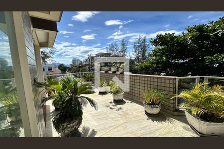 Varanda de apartamento à venda com 3 quartos, 300m² em Recreio dos Bandeirantes, Rio de Janeiro