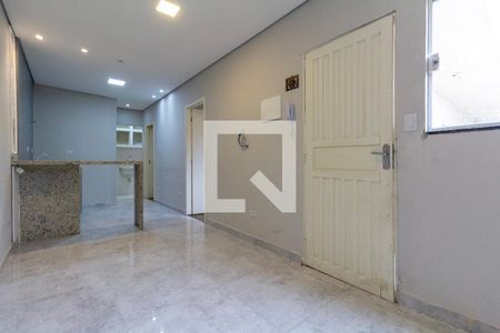 Sala e Cozinha de apartamento para alugar com 2 quartos, 43m² em Cidade Patriarca, São Paulo