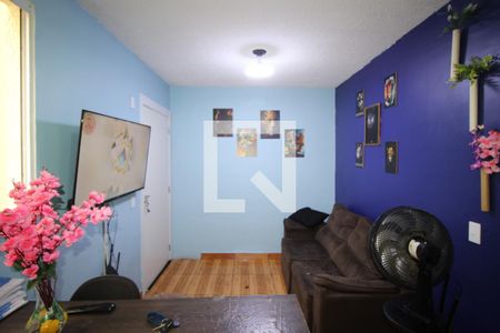 Sala de apartamento para alugar com 2 quartos, 39m² em Santa Fé, Porto Alegre