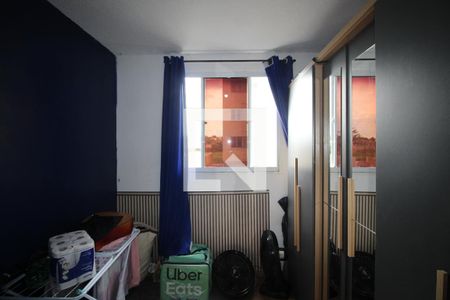 Quarto 2 de apartamento para alugar com 2 quartos, 39m² em Santa Fé, Porto Alegre