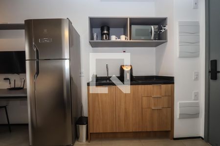 Cozinha de kitnet/studio para alugar com 1 quarto, 23m² em Cerqueira César, São Paulo