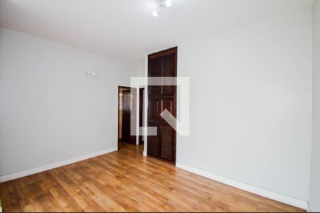 Sala de casa à venda com 3 quartos, 248m² em Jardim Maia, Guarulhos