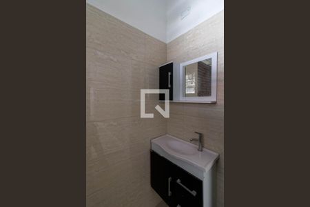 Banheiro de casa de condomínio para alugar com 1 quarto, 40m² em Cabuçu, Guarulhos