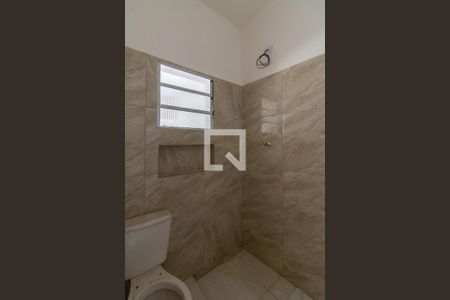 Banheiro de casa de condomínio para alugar com 1 quarto, 53m² em Cabuçu, Guarulhos