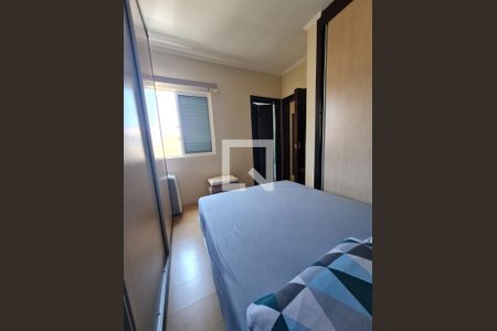 Quarto de apartamento à venda com 2 quartos, 66m² em Vila Pires, Santo André