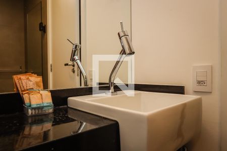 Banheiro da Suite de kitnet/studio para alugar com 1 quarto, 23m² em Cerqueira César, São Paulo