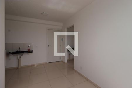 Sala de apartamento para alugar com 2 quartos, 36m² em Santa Maria, Santo André