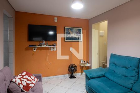 Sala de casa à venda com 3 quartos, 117m² em Cidade Antônio Estêvão de Carvalho, São Paulo