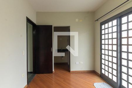 Suíte 1 de casa à venda com 4 quartos, 270m² em Vila Esperança, São Paulo