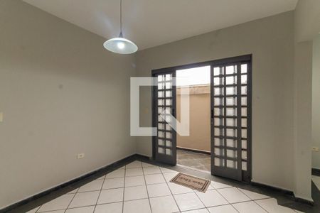 Sala de casa à venda com 4 quartos, 270m² em Vila Esperança, São Paulo