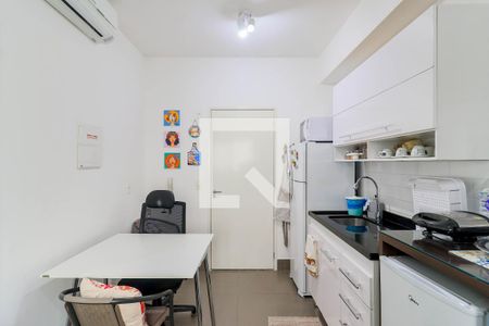 Cozinha de apartamento para alugar com 1 quarto, 31m² em Santo Amaro, São Paulo