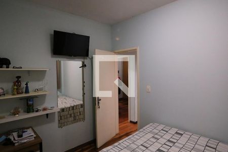 Quarto de apartamento à venda com 3 quartos, 72m² em Sagrada Família, Belo Horizonte