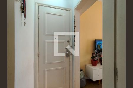 Entrada de apartamento à venda com 2 quartos, 80m² em Grajaú, Rio de Janeiro