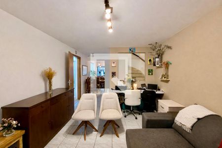 Sala  de casa à venda com 2 quartos, 107m² em Campo Belo, São Paulo