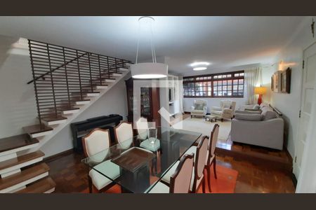 Sala de casa de condomínio à venda com 3 quartos, 210m² em Santo Amaro, São Paulo