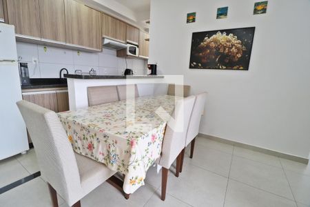 Sala de apartamento para alugar com 2 quartos, 60m² em Aclimação, Uberlândia