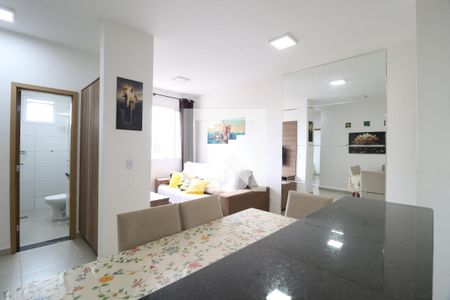 Sala de apartamento para alugar com 2 quartos, 60m² em Aclimação, Uberlândia
