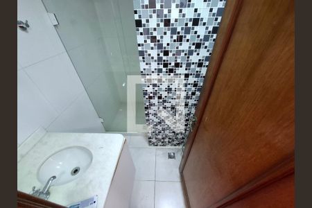 Banheiro  de apartamento para alugar com 3 quartos, 96m² em Botafogo, Rio de Janeiro