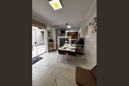 Casa à venda com 3 quartos, 182m² em Vila Deodoro, São Paulo