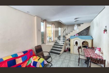 Casa à venda com 3 quartos, 142m² em Colégio, Rio de Janeiro