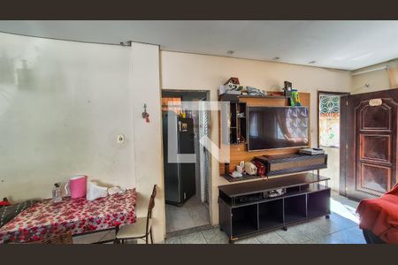 Casa à venda com 3 quartos, 142m² em Colégio, Rio de Janeiro