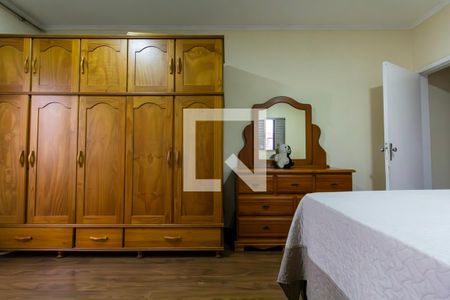 Quarto 1 de casa à venda com 2 quartos, 157m² em Vila Carrão, São Paulo