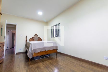 Quarto 1 de casa à venda com 2 quartos, 157m² em Vila Carrão, São Paulo